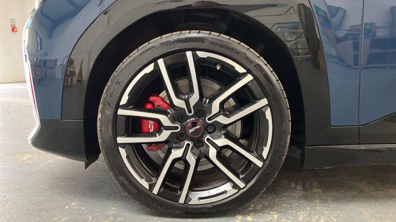 MINI Aceman 190kW John Cooper Works [Level 2] 54kWh 5dr Auto Electric Hatchback